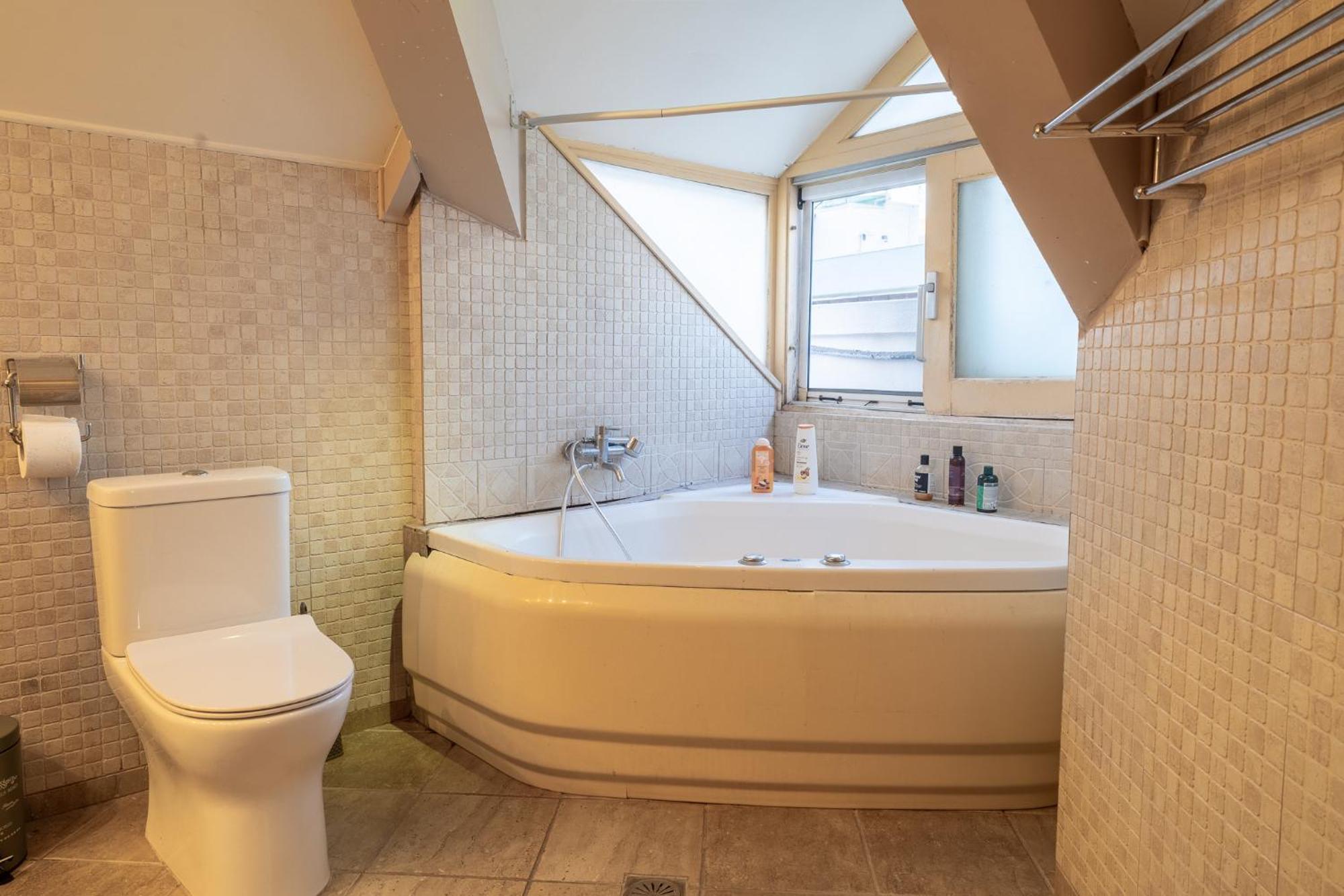 Neoclassical - Vournazon 17 Apartamento