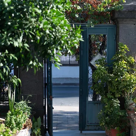 Neoclassical Mytilene - Vournazon 17 Exterior photo
