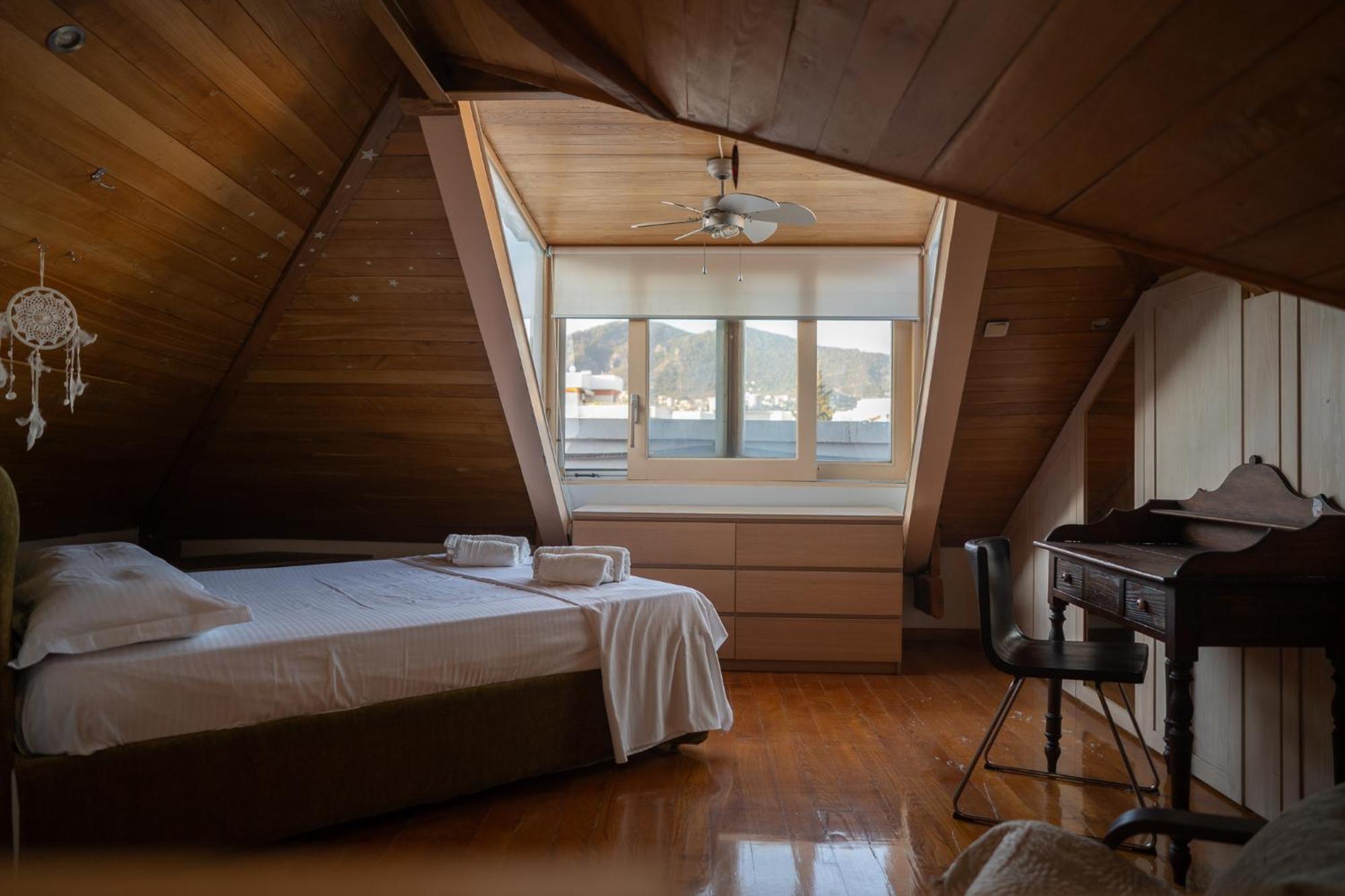 Neoclassical - Vournazon 17 * Mytilene