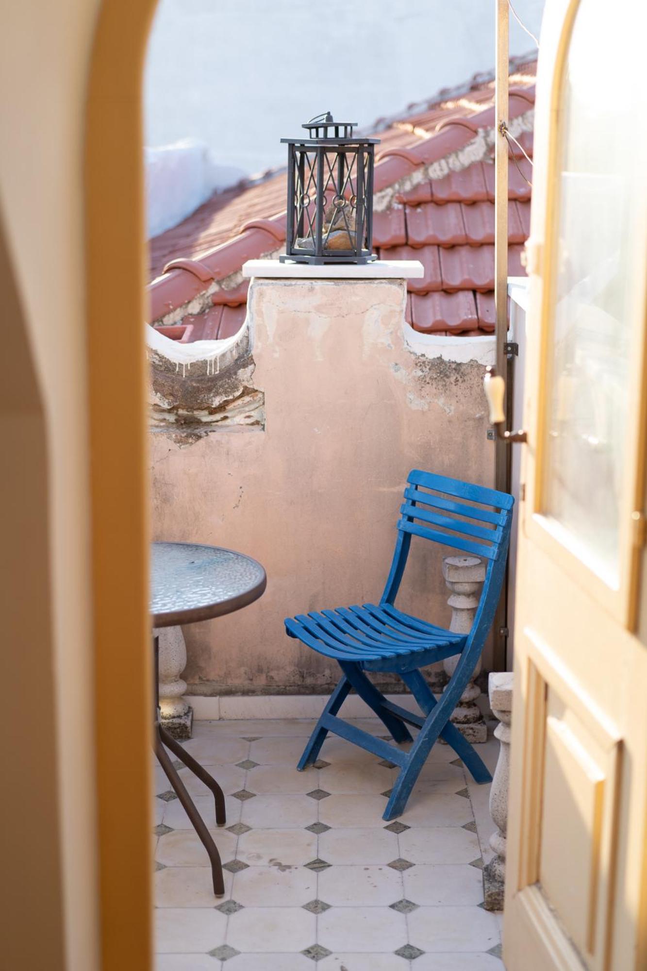 Neoclassical - Vournazon 17 Apartment Mytilene